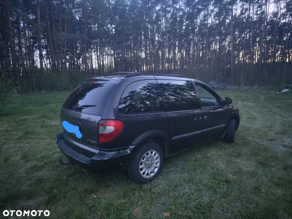 Chrysler Grand Voyager - 4