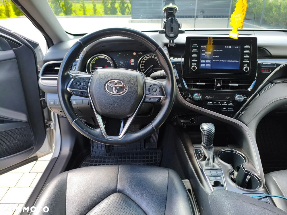 Toyota Camry 2.5 Hybrid Comfort CVT - 31