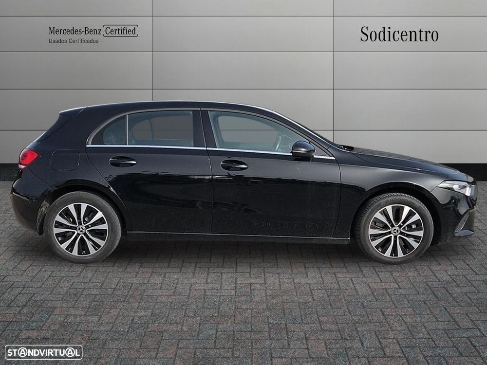 Mercedes-Benz A 250 e Style Plus - 4