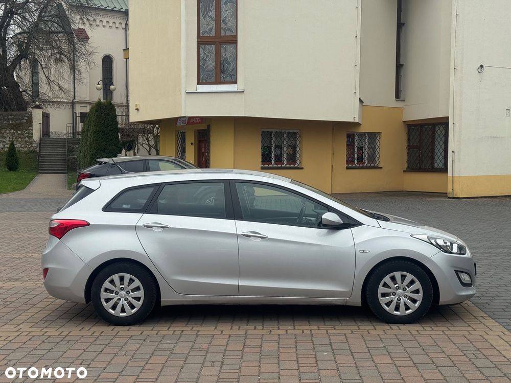 Hyundai i30 1.4 CRDi Premium - 7