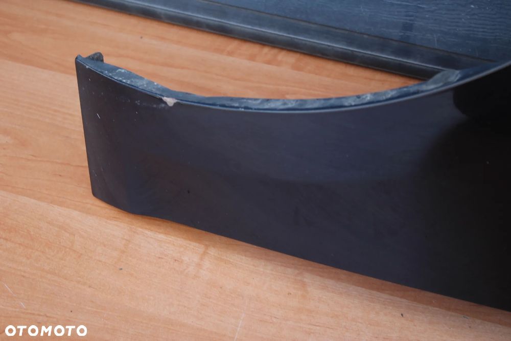 BŁOTNIK LEWY PRZÓD PRZEDNI OPEL ASTRA J Z20R - 7