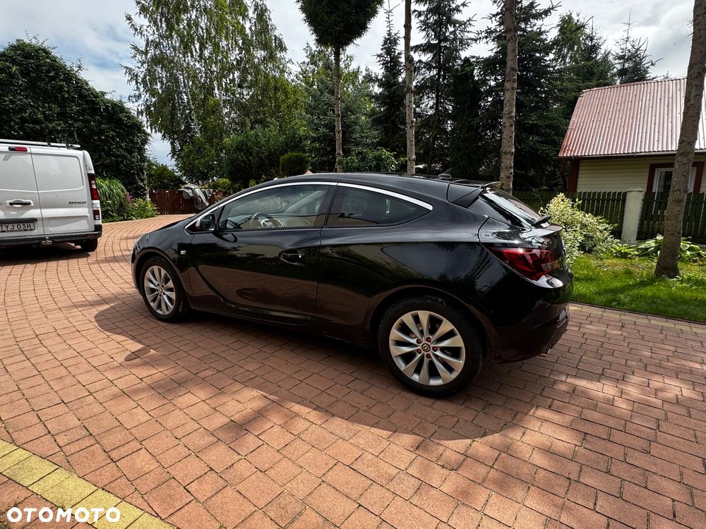 Opel Astra IV GTC 1.4 T Sport - 5