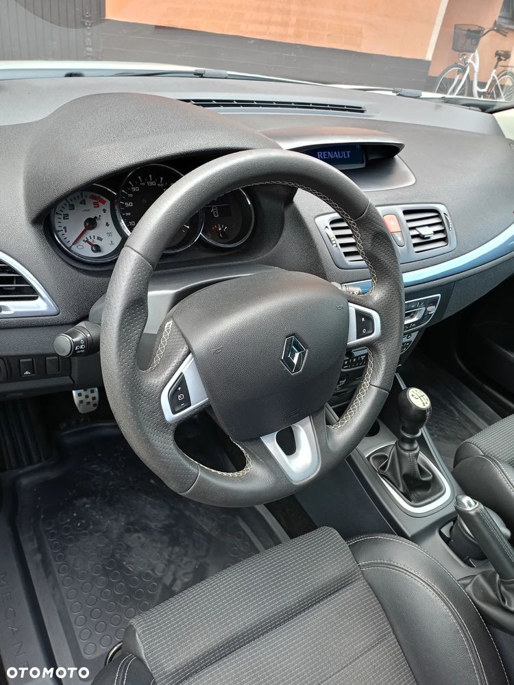 Renault Megane dCi 160 FAP GT - 14