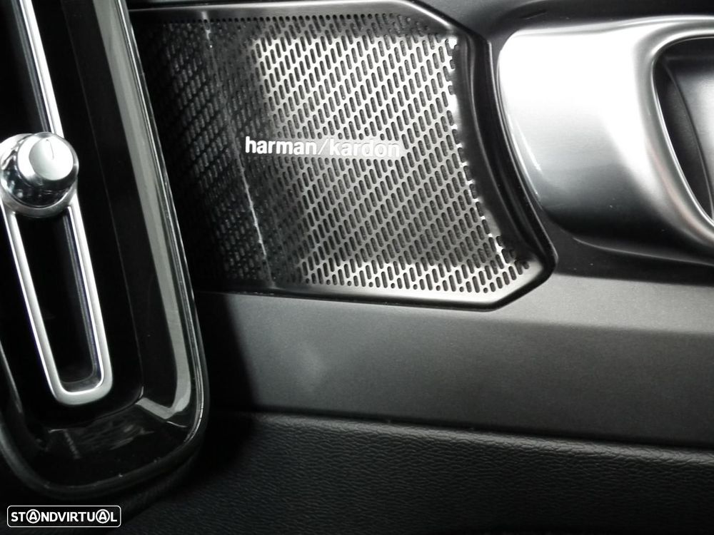 Volvo XC 40 2.0 D3 R-Design - 12