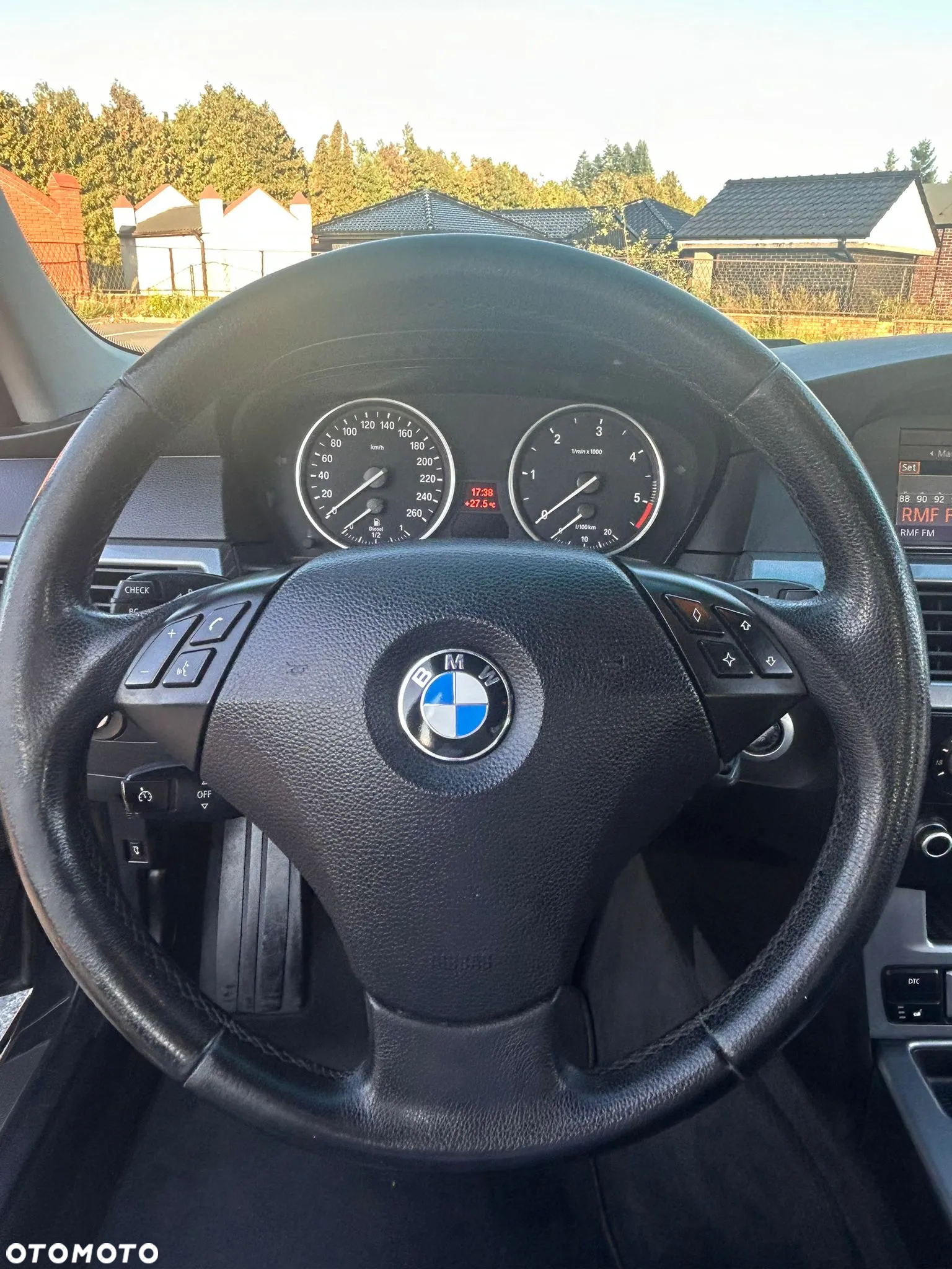 BMW Seria 5 520d - 15