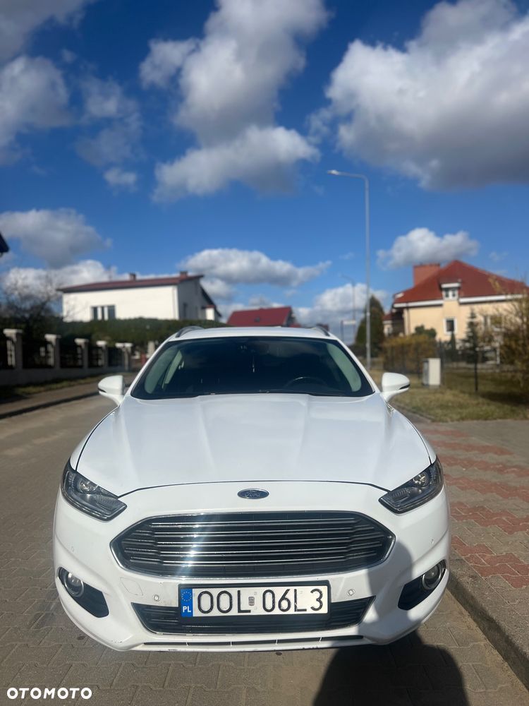 Ford Mondeo 2.0 TDCi STart-Stopp PowerShift-Aut Vignale - 2