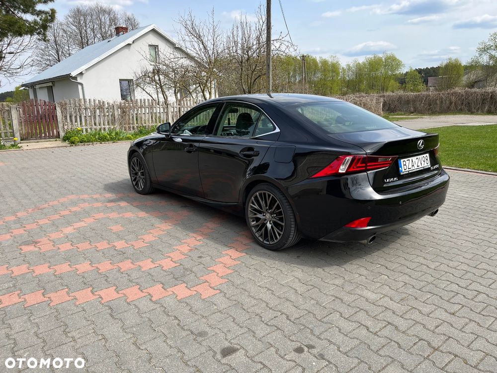 Lexus IS 200t Comfort - 4