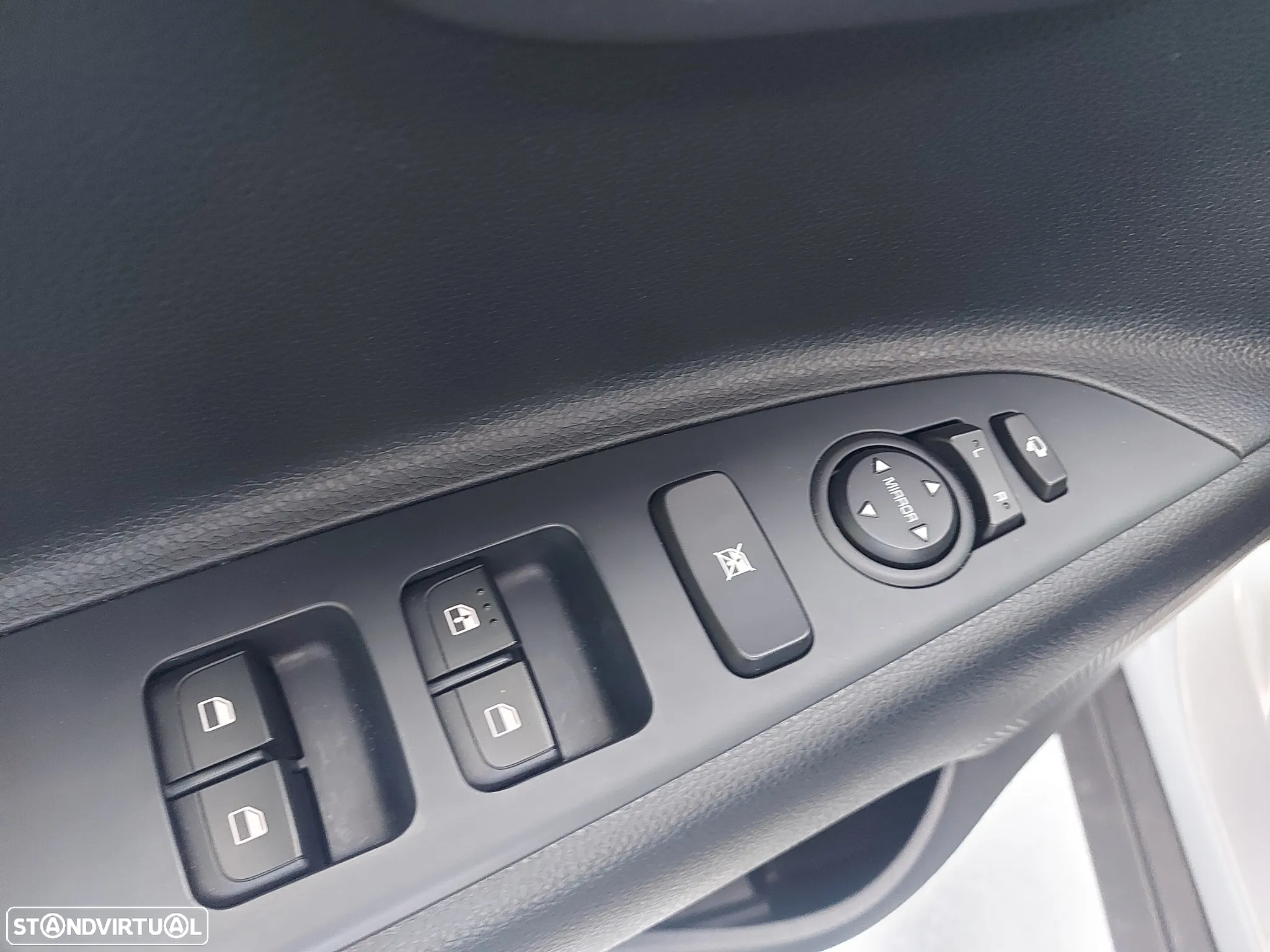 Kia Stonic 1.0 T-GDI Drive - 19