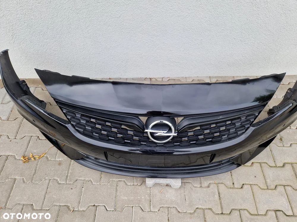 Zderzak Opel Astra V k lift - 4