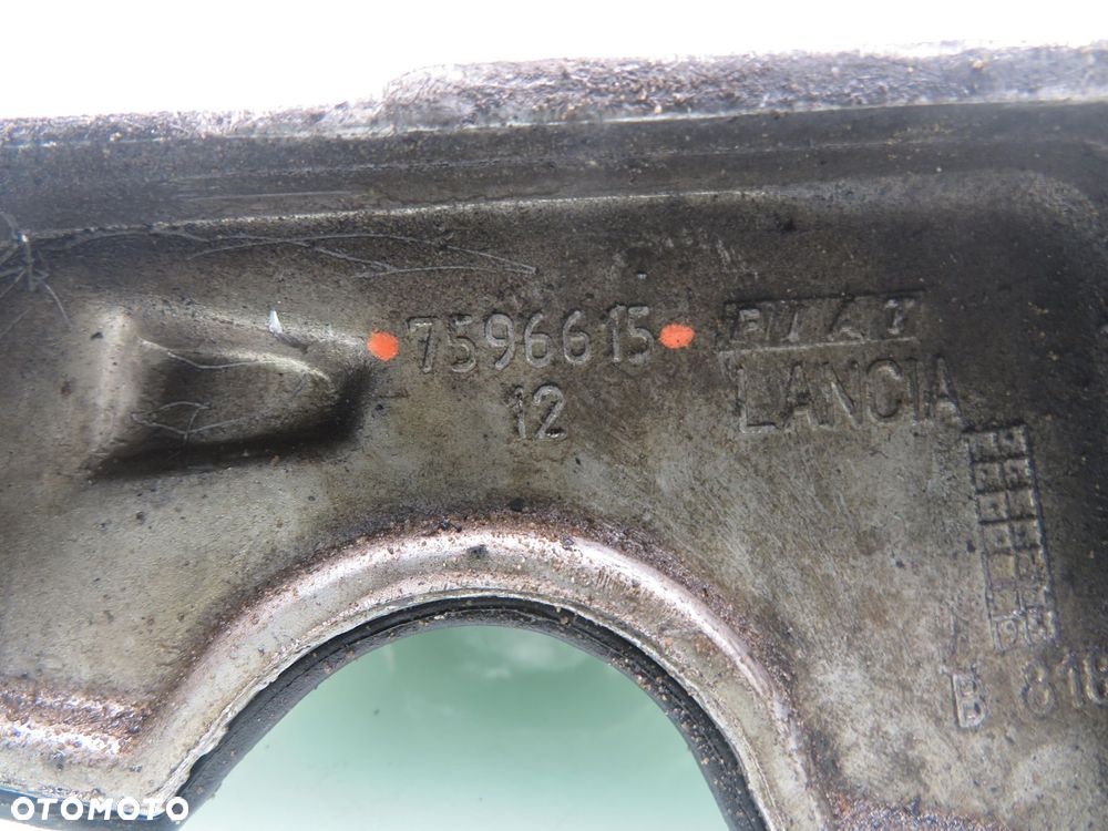 POKRYWA ZAWORÓW FIAT PUNTO I 1.1 7596615 - 2