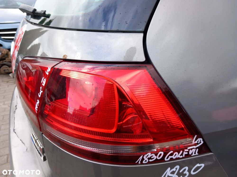 VW GOLF VII LAMPA PRAWA TYLNA PRAWY TYŁ W BŁOTNIK KOMBI - 3
