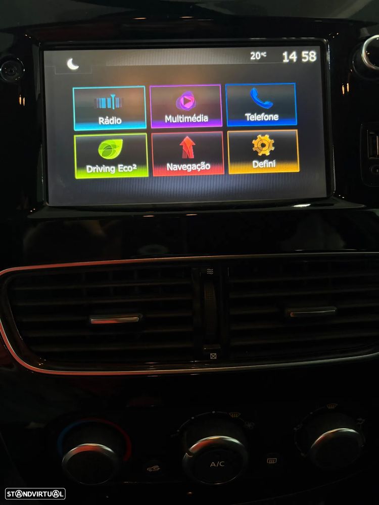 Renault Clio Sport Tourer 0.9 TCe Limited - 20