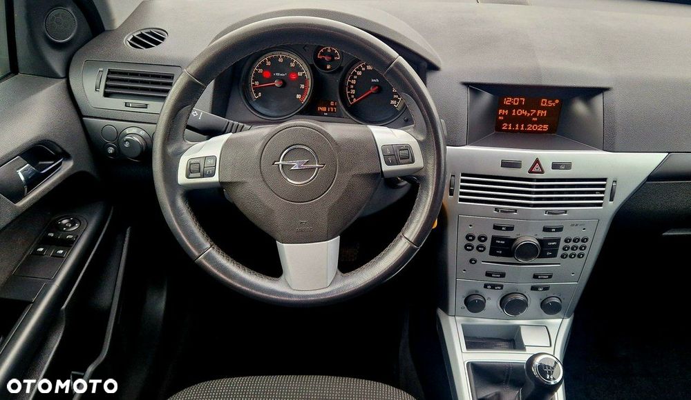 Opel Astra - 10