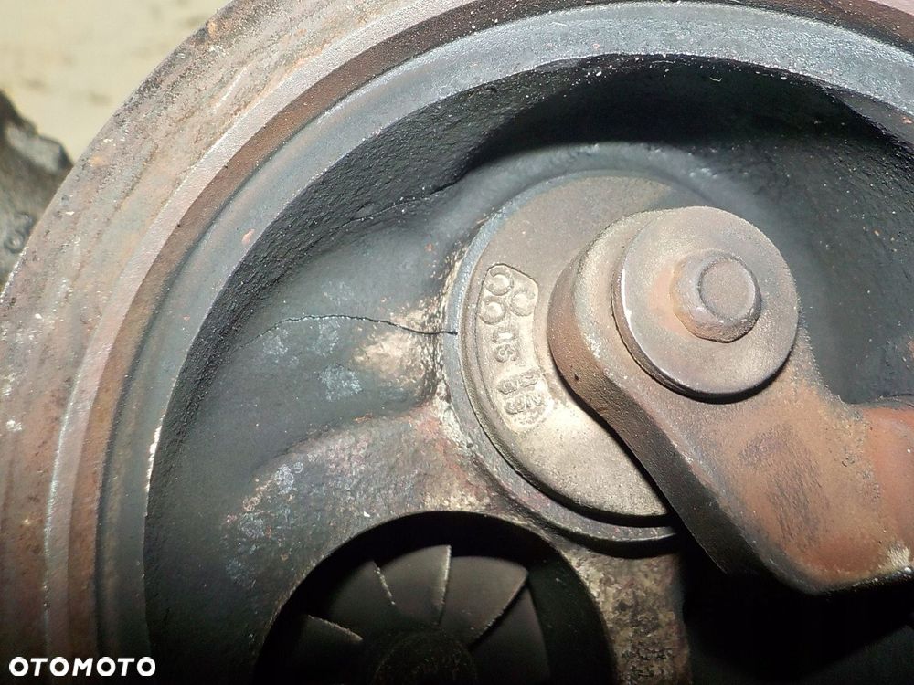 OPEL ASTRA J TURBOSPRĘŻARKA TURBINA 55565353 781504-5014S 1.4 T - 8