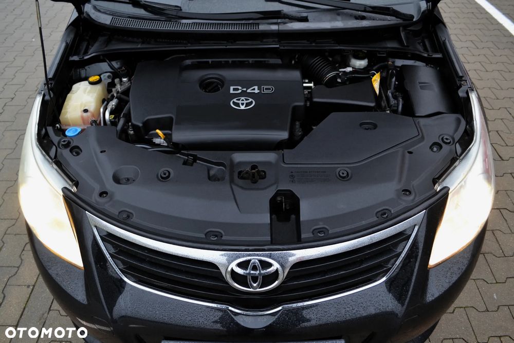 Toyota Avensis 2.0 D-4D Team - 35