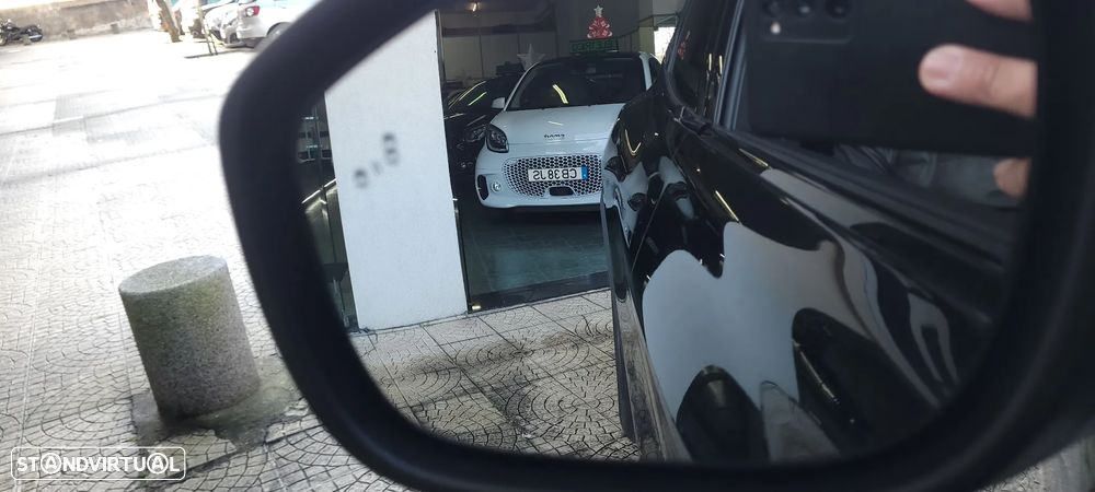 Ford Mustang Mach-E 75.7 kWh Base - 44