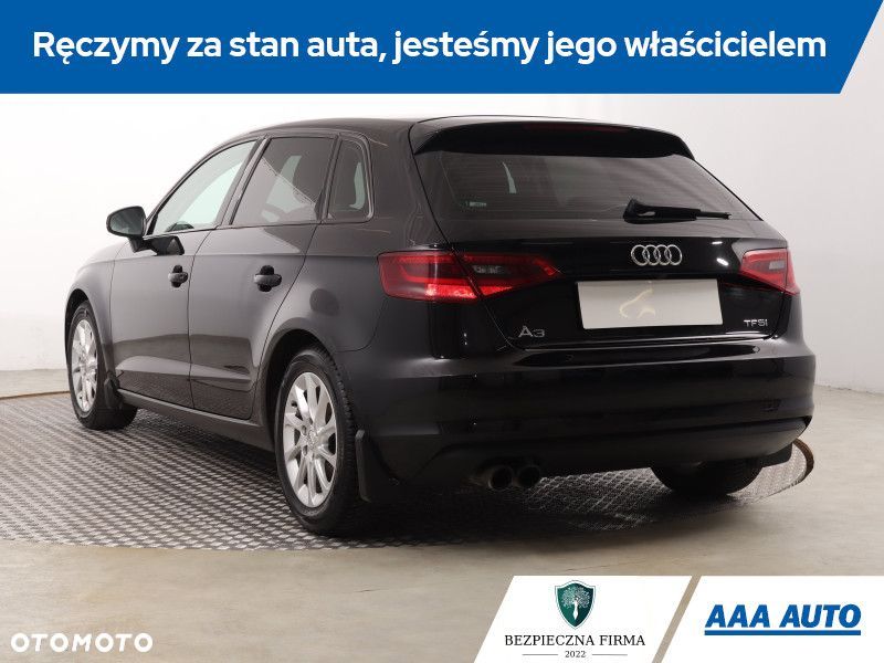 Audi A3 Sportback - 6