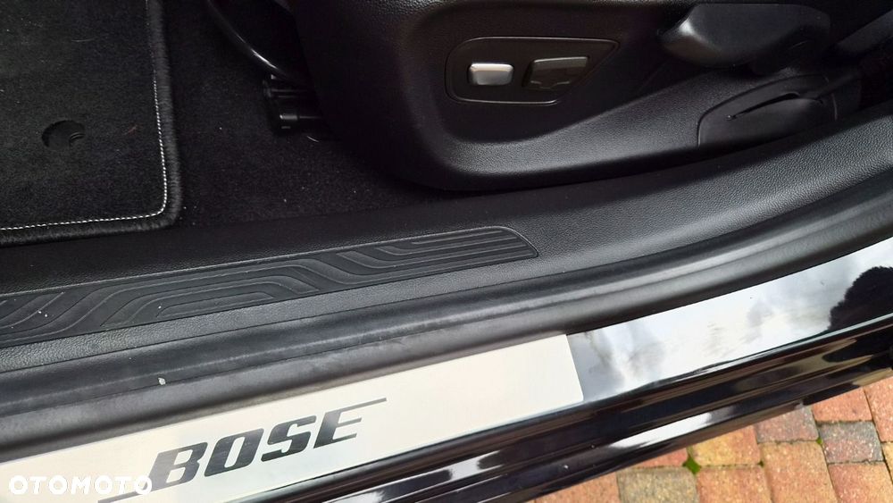 Renault Megane 1.6 dCi Energy Bose Edition - 21
