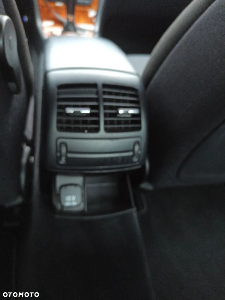 Mercedes-Benz Klasa E 200 Kompressor Elegance - 22