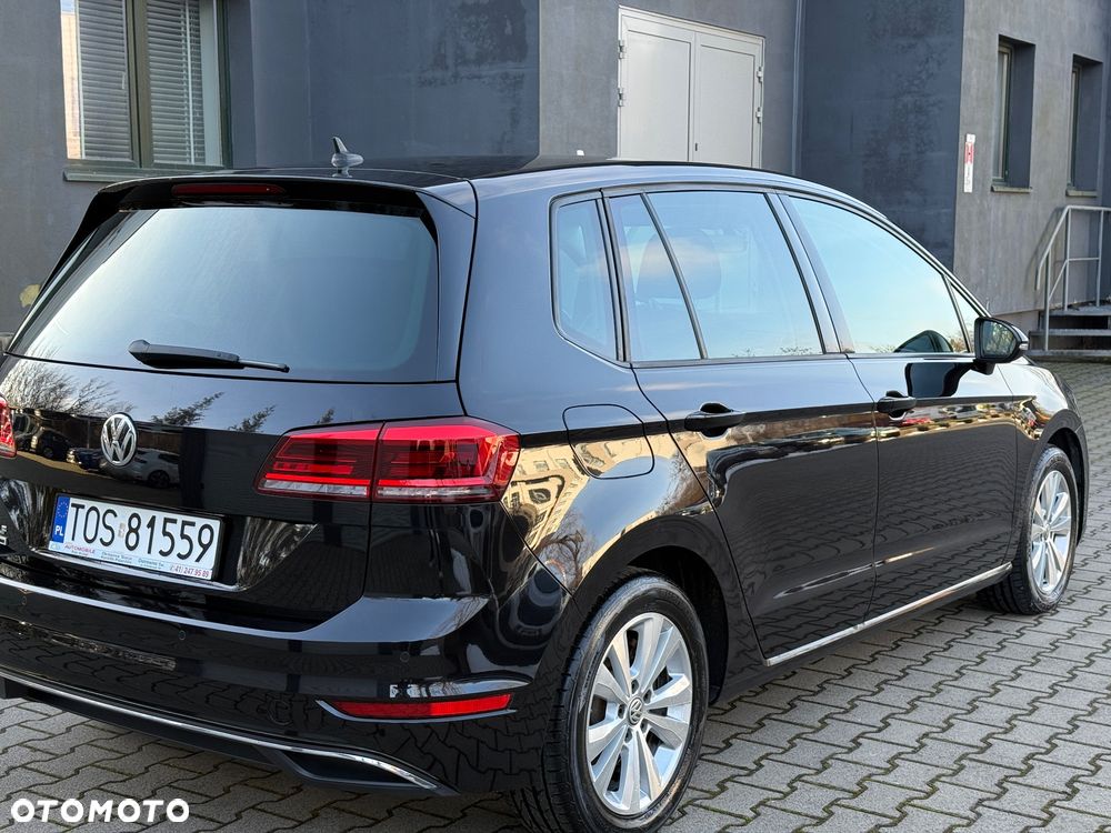 Volkswagen Golf 1.6 TDI SCR DSG Comfortline - 5