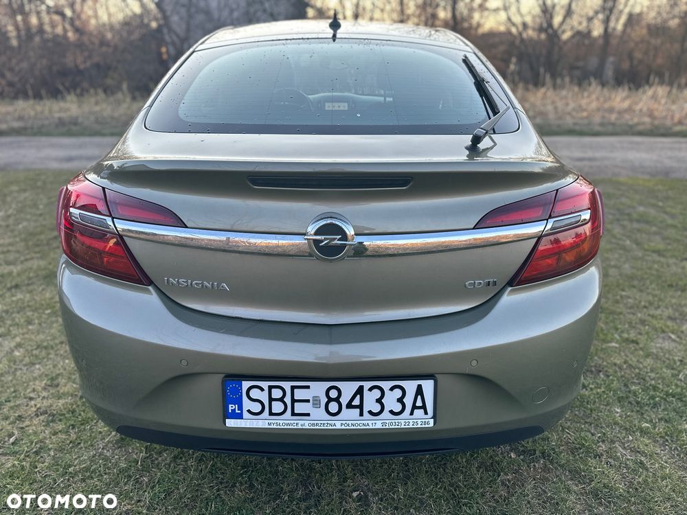 Opel Insignia 2.0 CDTI Executive - 4