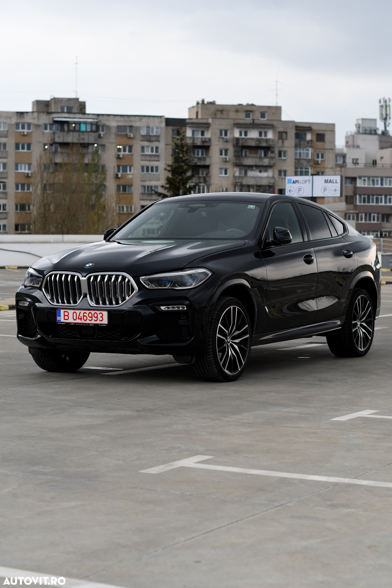 BMW X6 xDrive40i - 8