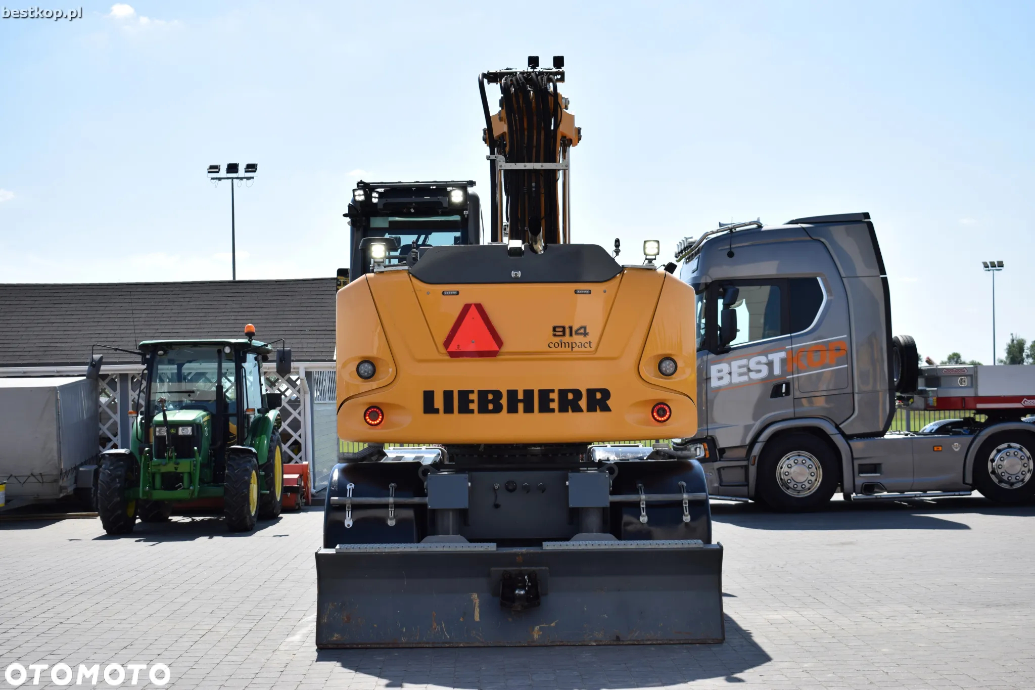 Liebherr A914 Compact Litronic - 7