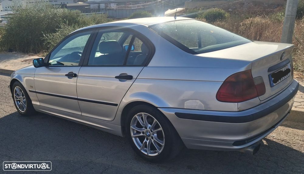 BMW 320 - 18
