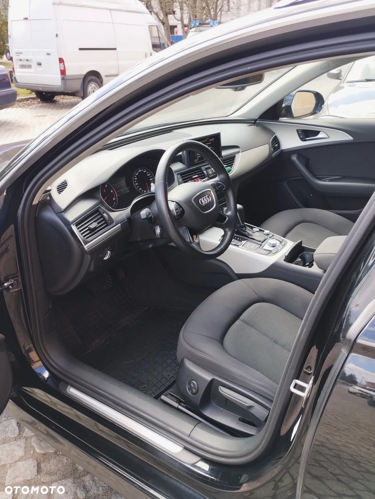 Audi A6 Avant - 10