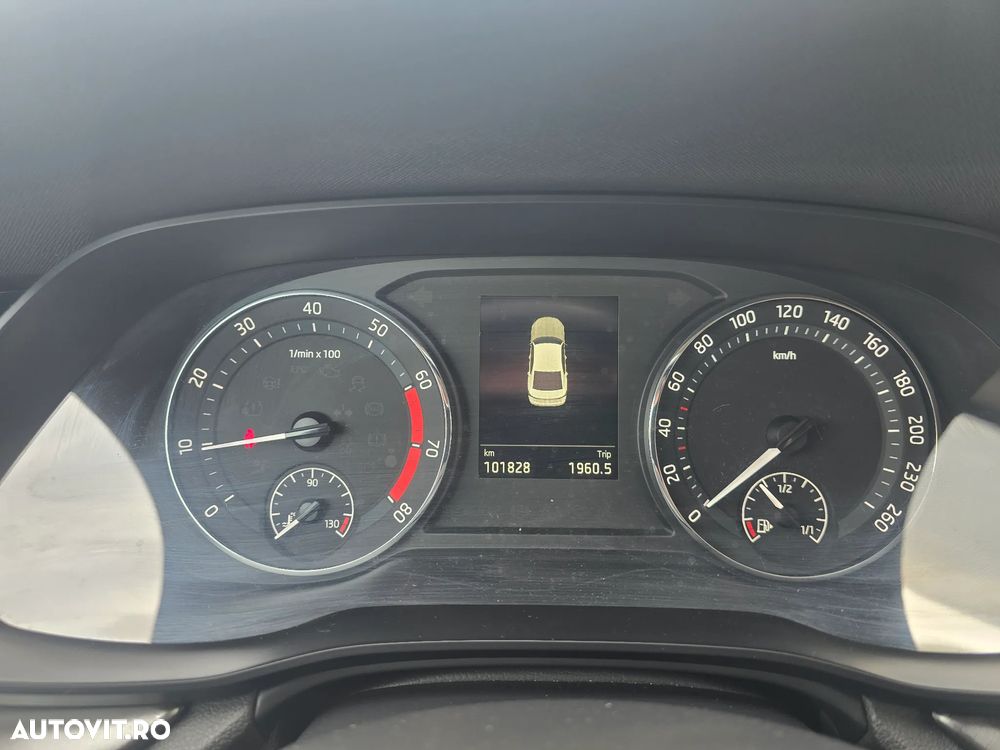 Skoda Octavia 1.5 TSI Ambition - 14