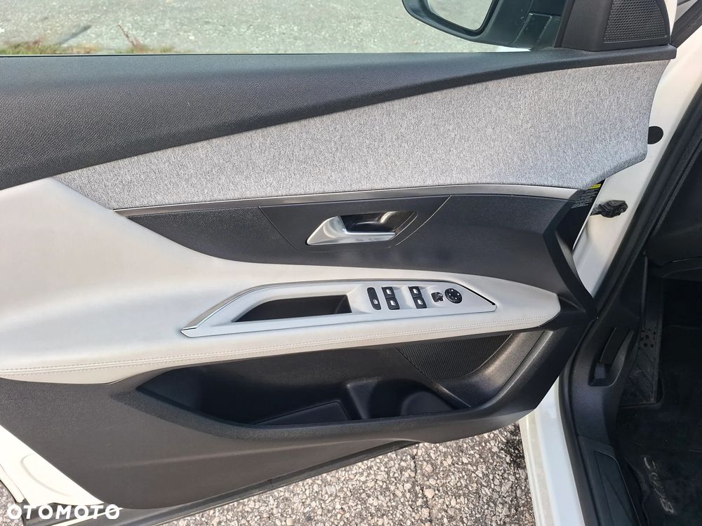 Peugeot 3008 1.2 PureTech GPF Allure S&S - 29