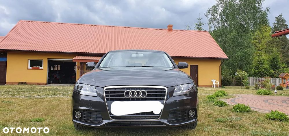 Audi A4 Limousine - 3