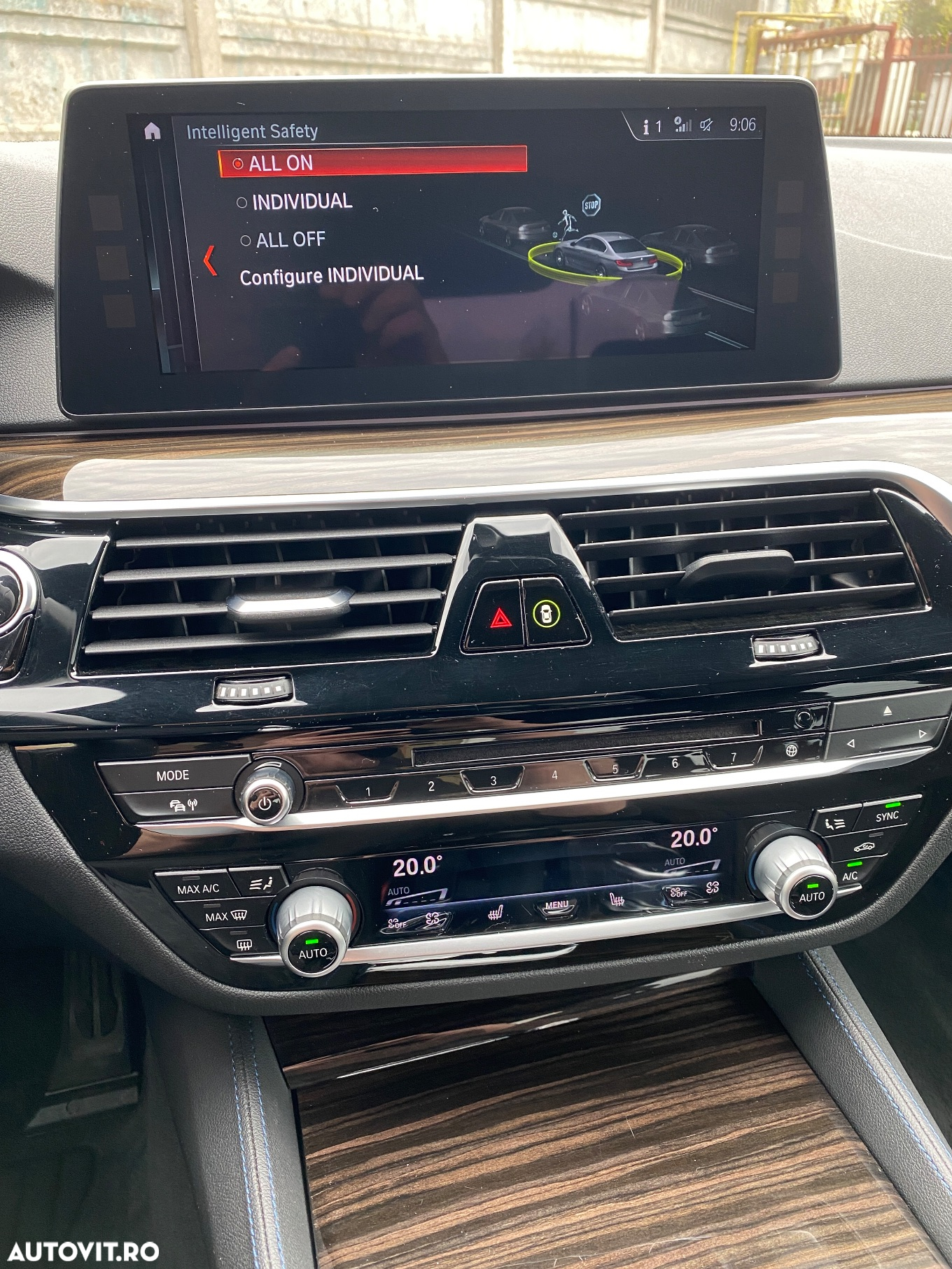 BMW Seria 5 525d Aut. - 24