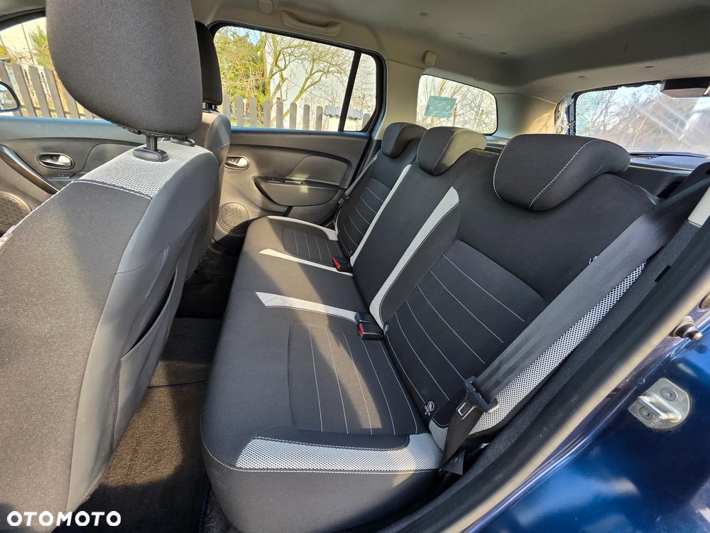 Dacia Logan TCe 90 (S&S) Stepway - 11