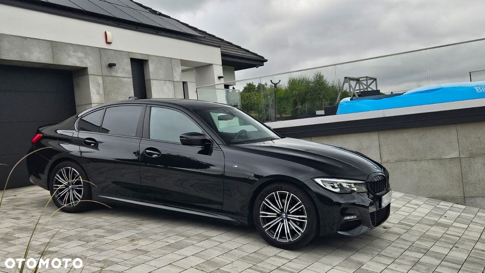 BMW Seria 3 320d xDrive M Sport - 5