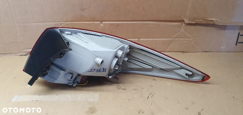 Lampa lewy tył tylna lewa w błotnik Hyundai IX35 92401-2Y0 - 5