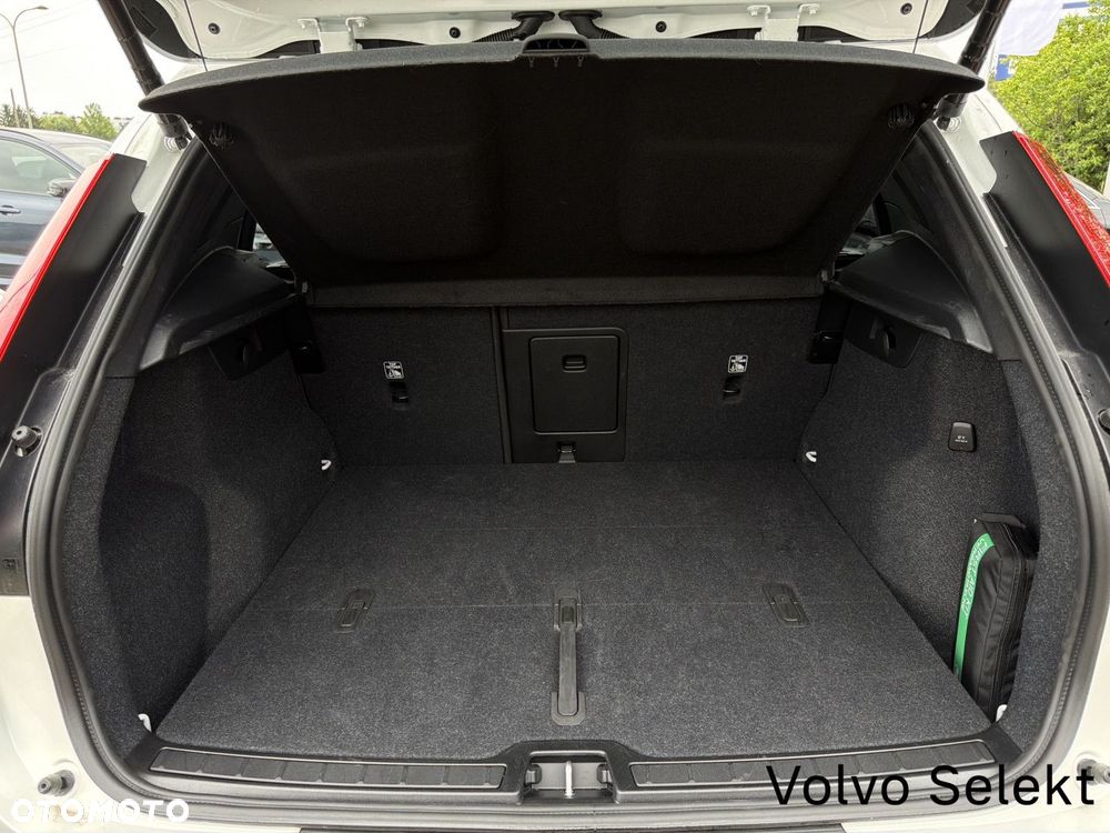 Volvo XC 40 - 26