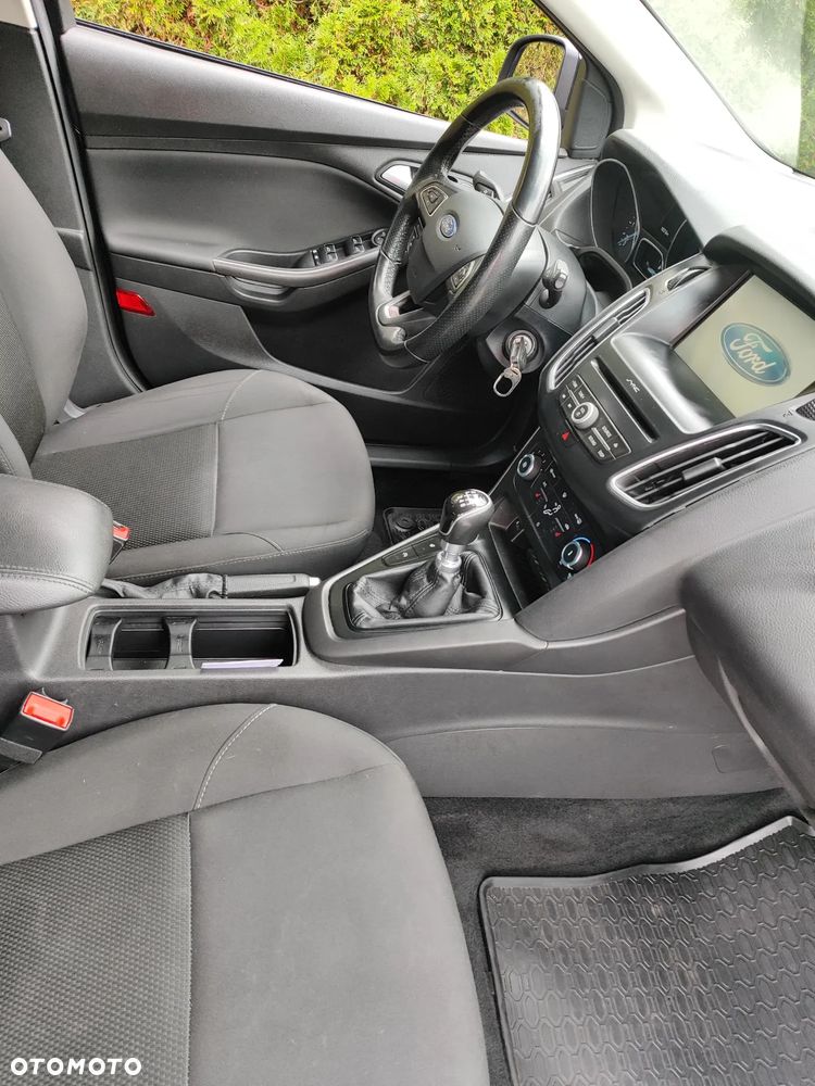 Ford Focus 1.5 TDCi ST-Line - 5