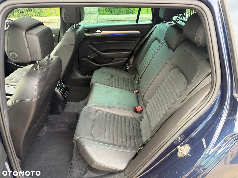 Volkswagen Passat 1.4 TSI Plug-In-Hybrid GTE - 23