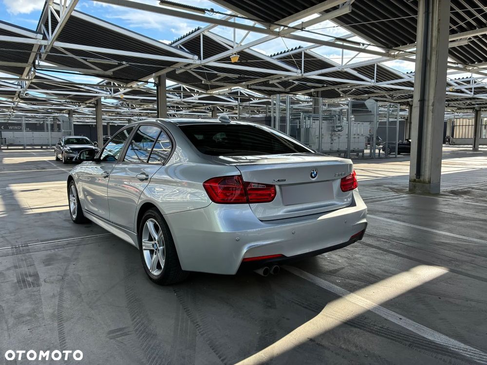 BMW Seria 3 328i xDrive - 4