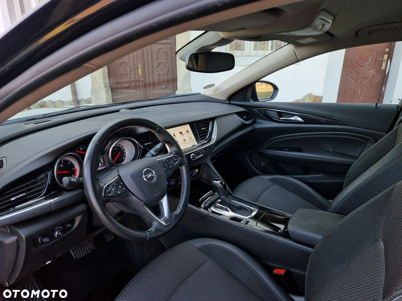 Opel Insignia 1.6 CDTI Edition - 10