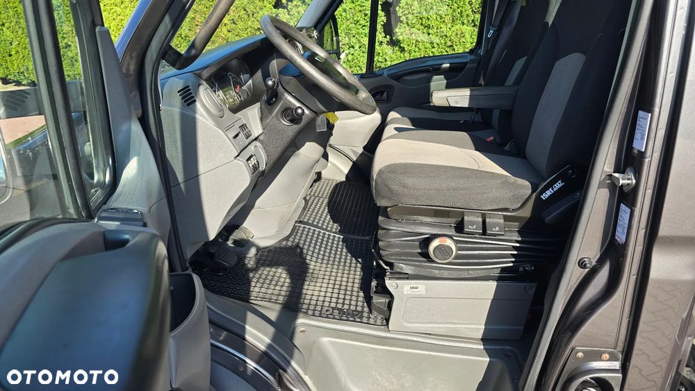 Iveco Daily 70C17 HIAB 044 D-3 - 11