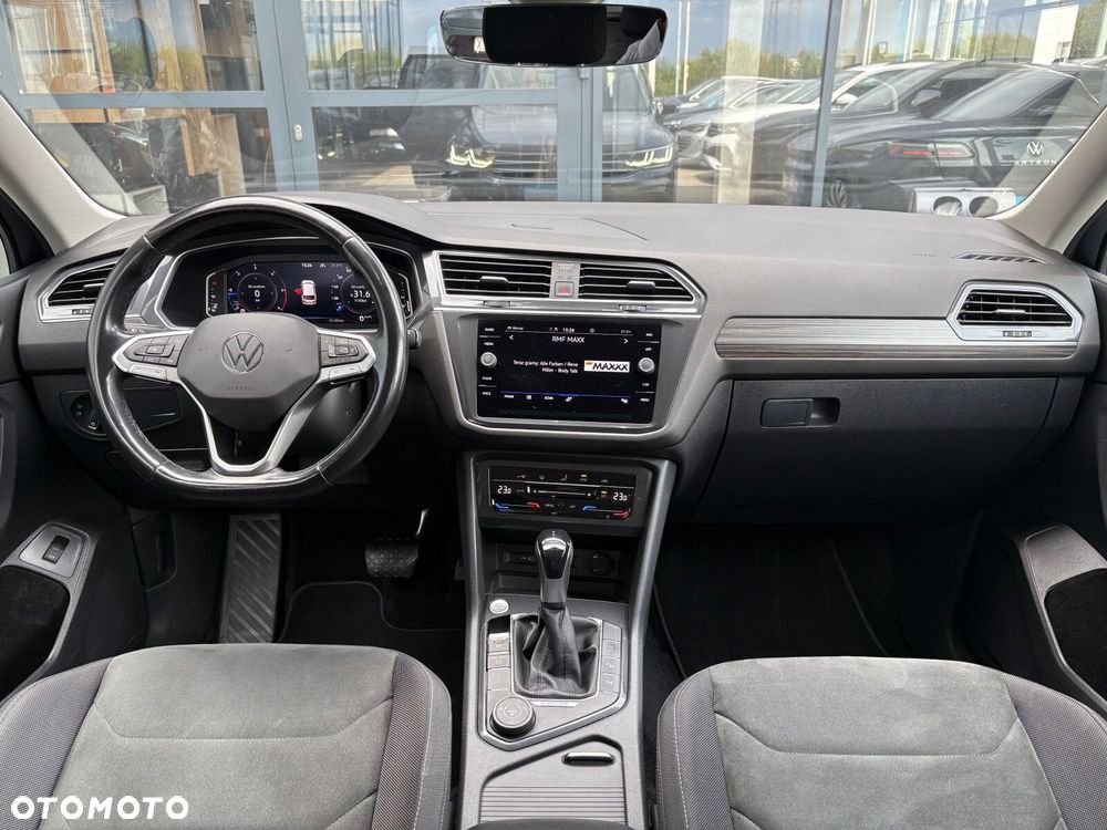 Volkswagen Tiguan Allspace - 10
