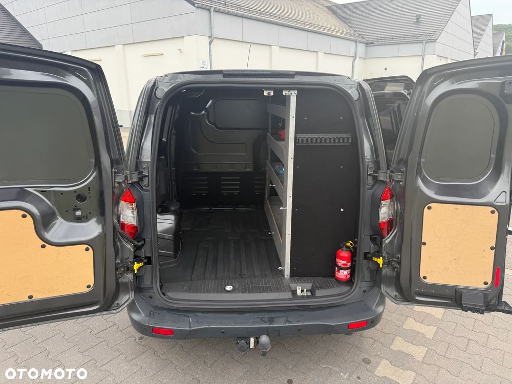 Ford Transit Courier - 5