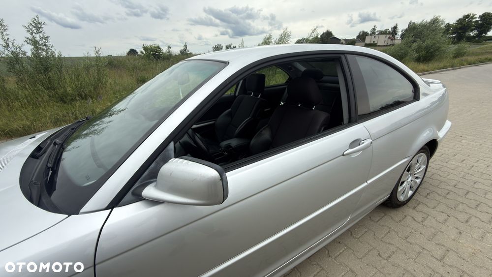 BMW Seria 3 318Ci - 11