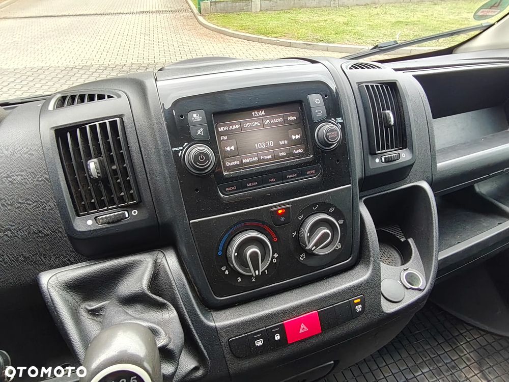 Peugeot BOXER 2.2 BlueHDi 165 KM, L4H2 BLASZAK. FURGON - 18