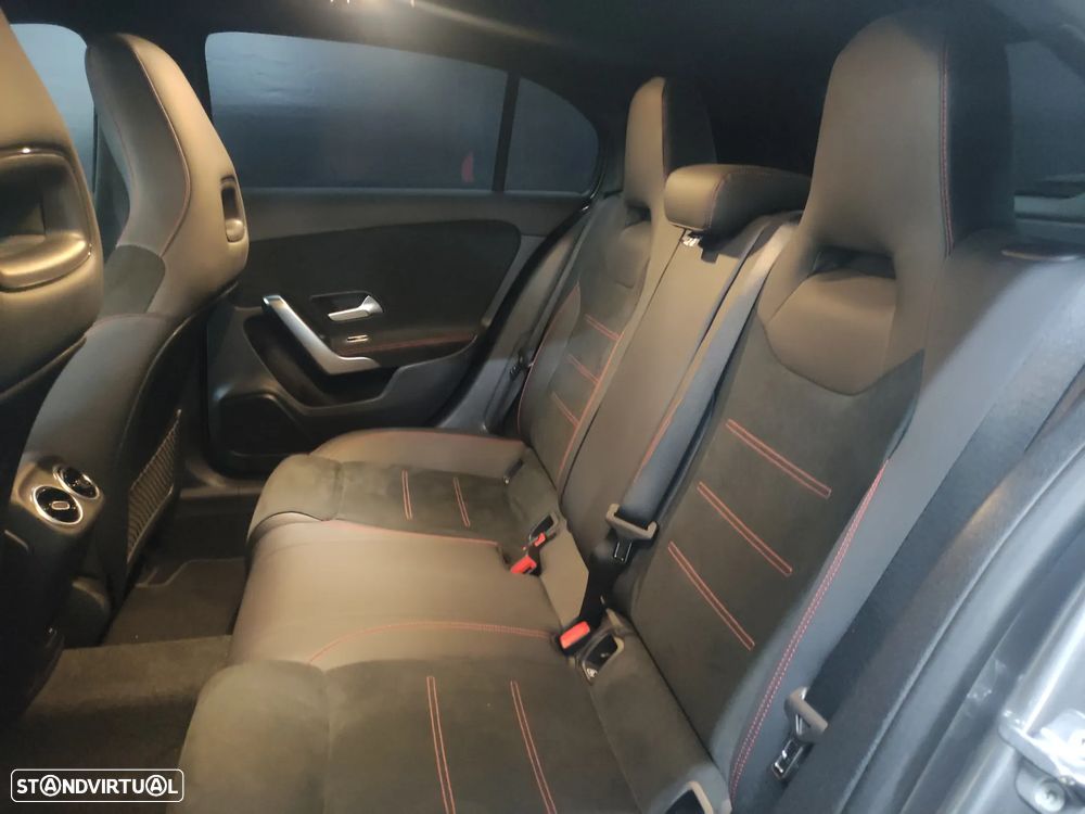 Mercedes-Benz A 250 e AMG Line - 9