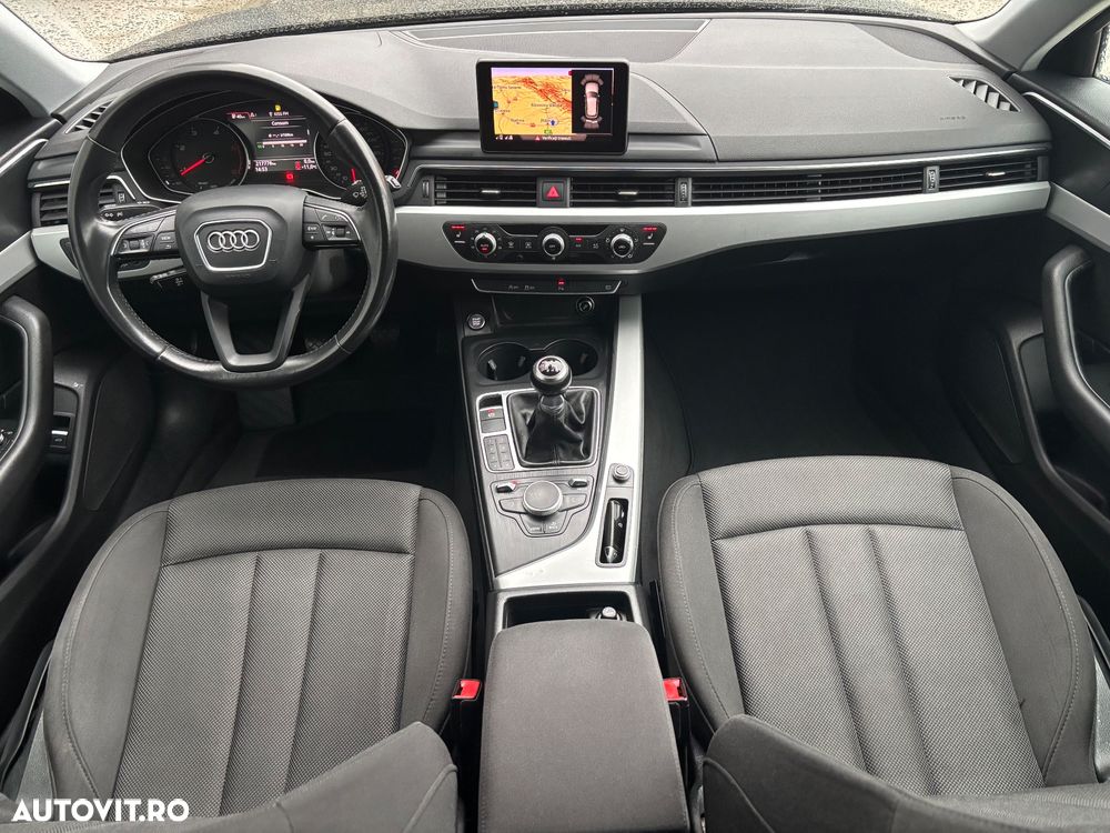 Audi A4 Avant 2.0 TDI Design - 21