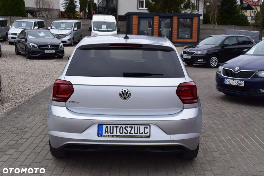 Volkswagen Polo - 8