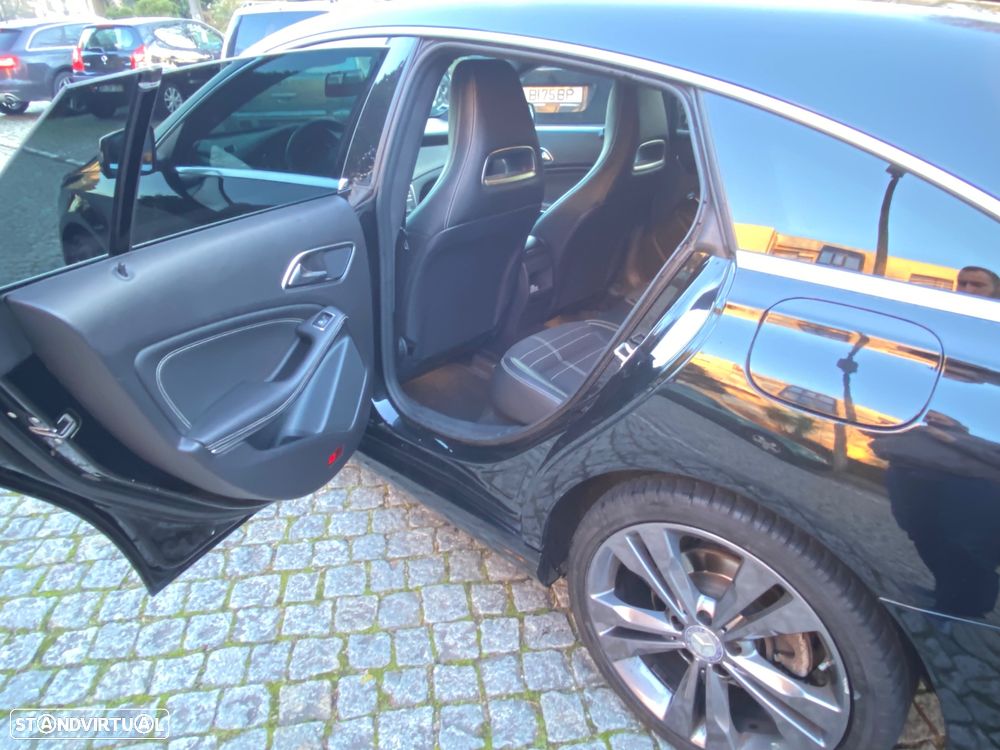Mercedes-Benz CLA 180 d Shooting Brake AMG Line Aut. - 8